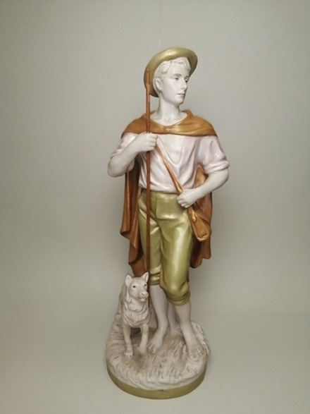 Фарфоровая статуэтка «Пастух с собакой»