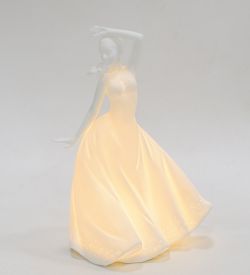 Pavone JP-186/36 Статуэтка с подсветкой «Леди»