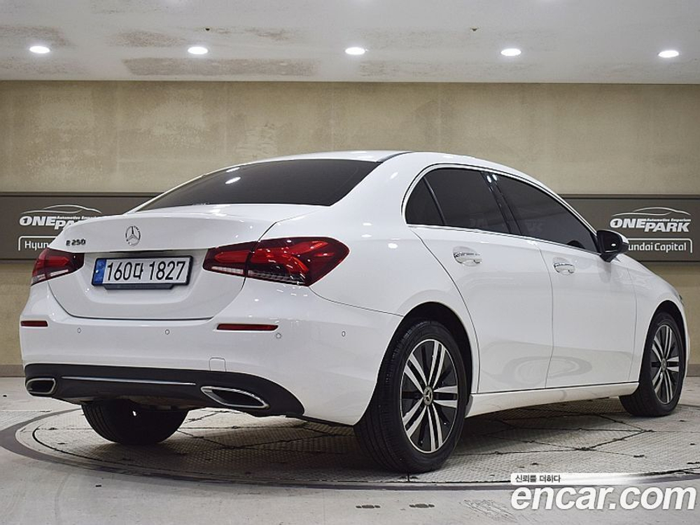 Mercedes-Benz A-Class W177 A220 Sedan (01.2021)