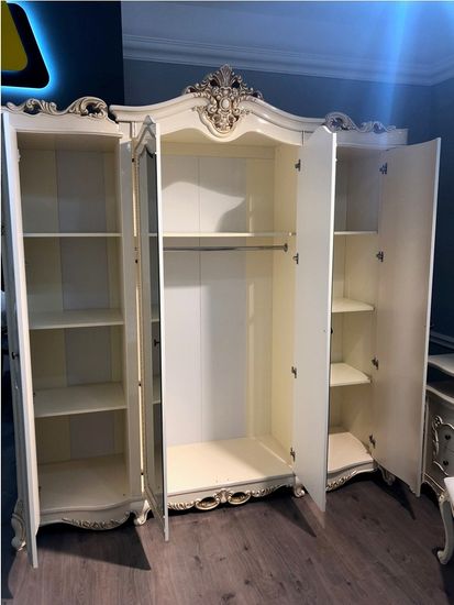 Шкаф  ДЖОКОНДА 6-ти ств.  крем глянец