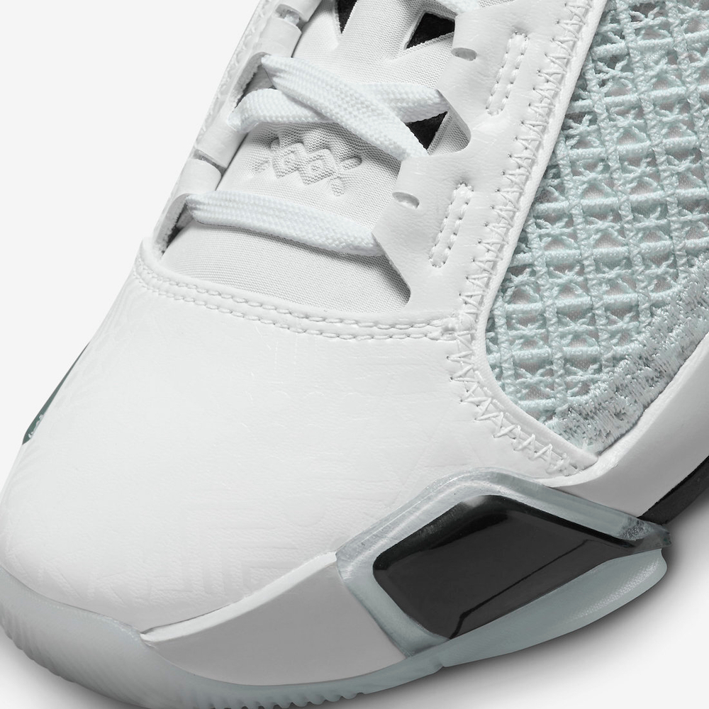 Сколько стоят Air Jordan 38 FIBA