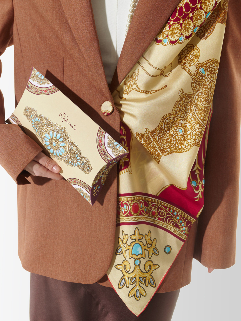 Платок «Горянка» 100% шёлк золотой