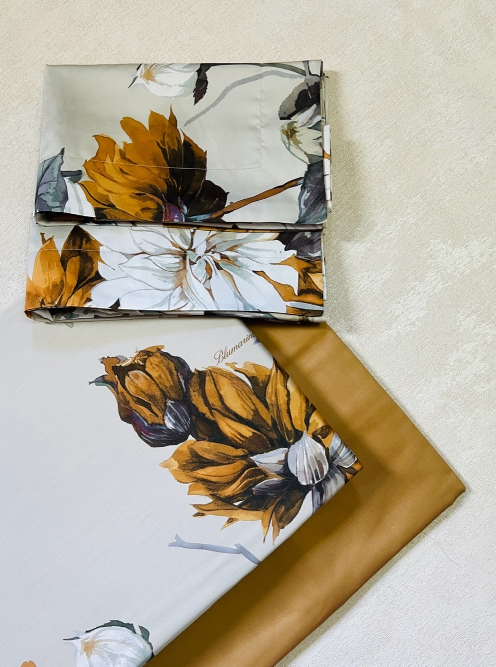 Постельное белье 2 спальное евро макси Blumarine Liuba Ochre желтое