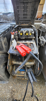 Shacman (Shaanxi) SX* 4x2 Седельный тягач SX418853381 (Дизельный, 12,5 л, 544 л.с., АТ)