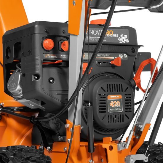 Бензиновый снегоуборщик DAEWOO DAST 1590