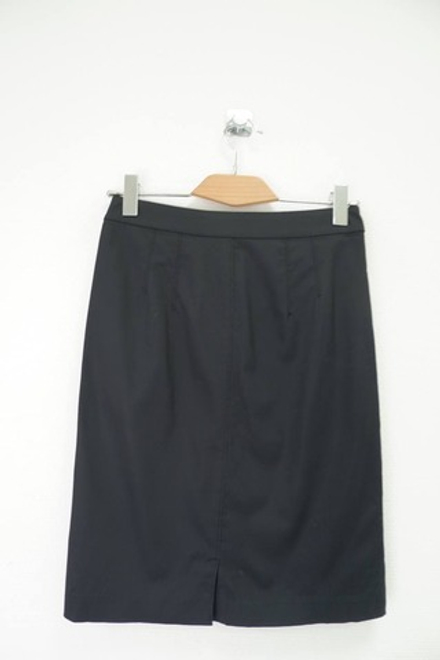 Юбка IN WEAR прямая 38 размер