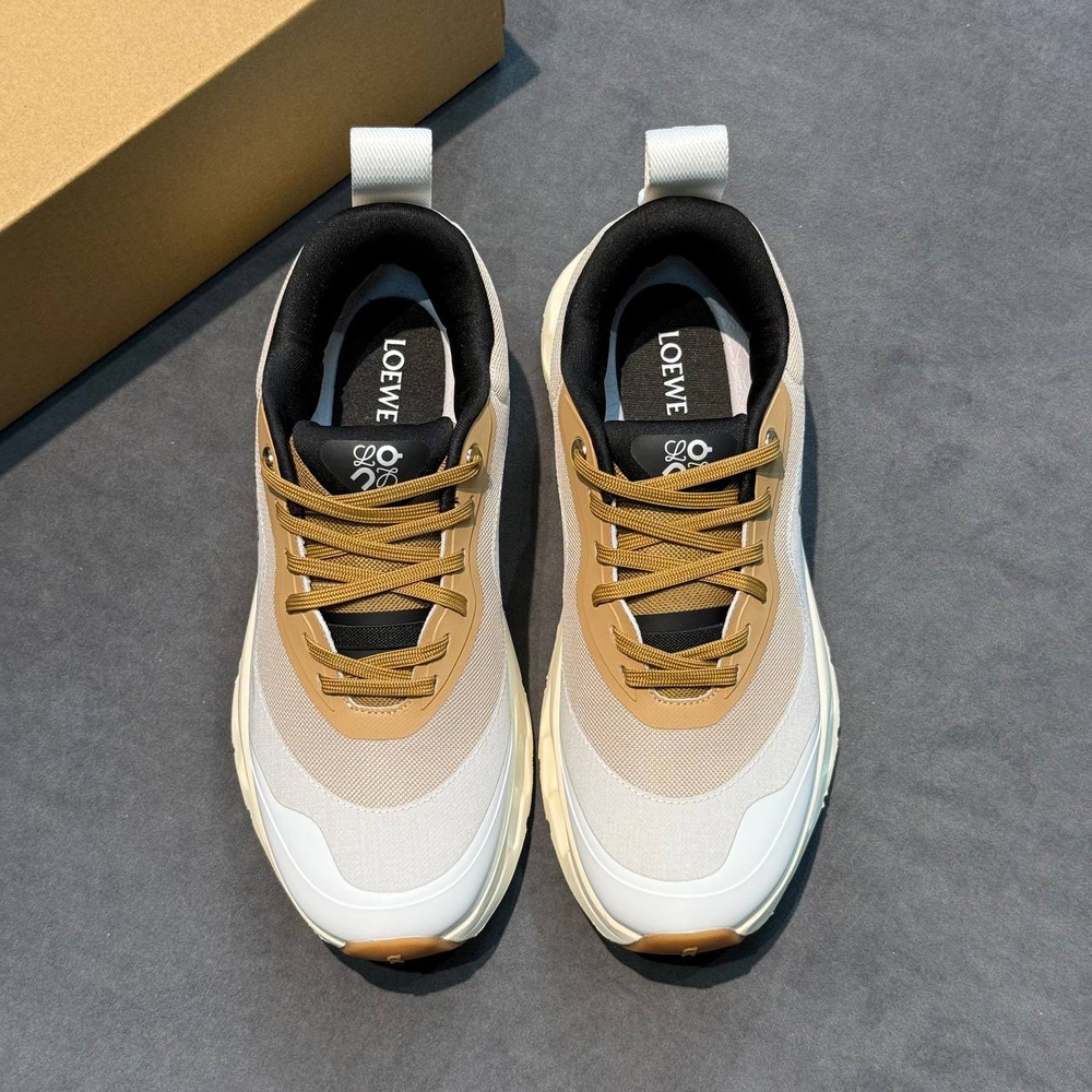 Кроссовки Loewe