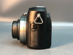 Sony DSC-V3, царапина на передней линзе, без зарядного устройства
