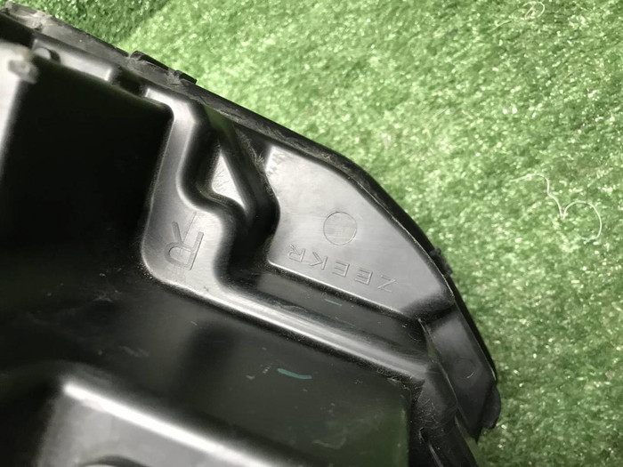 ДХО правый Zeekr 009 (2022-н.в.) LED