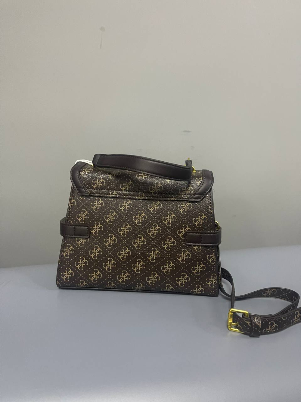 Сумка GUESS