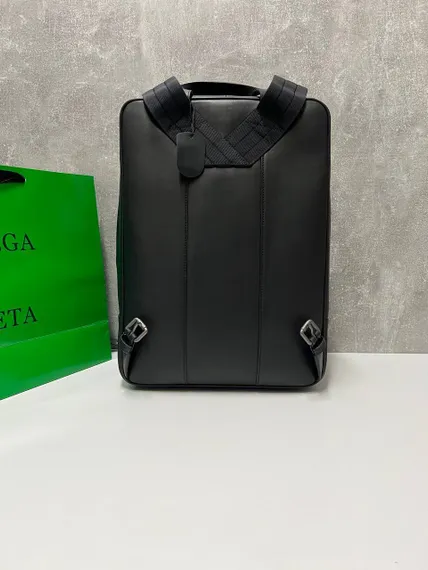Рюкзак мужской Bottega Veneta Intrecciato Small черный
