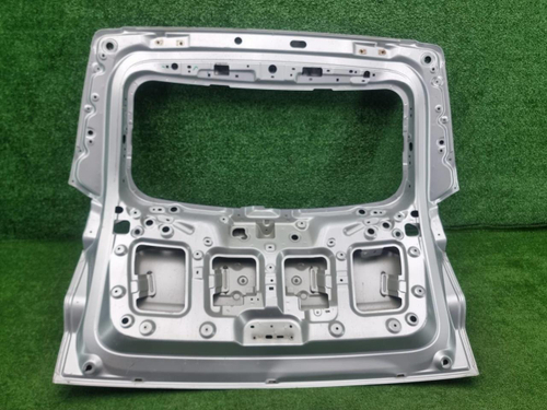 Крышка багажника Geely Atlas Pro (2021-н.в.)