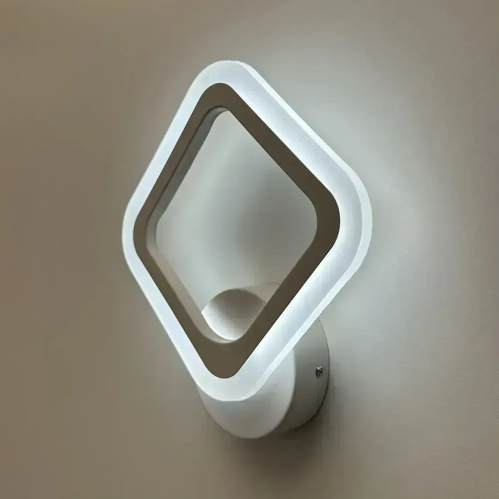 Бра с кнопкой, настенный светодиодный светильник белый, ромб, квадрат 8822/1 WH, 16 ВТ, комнатное освещение 5 кв. м. 1801