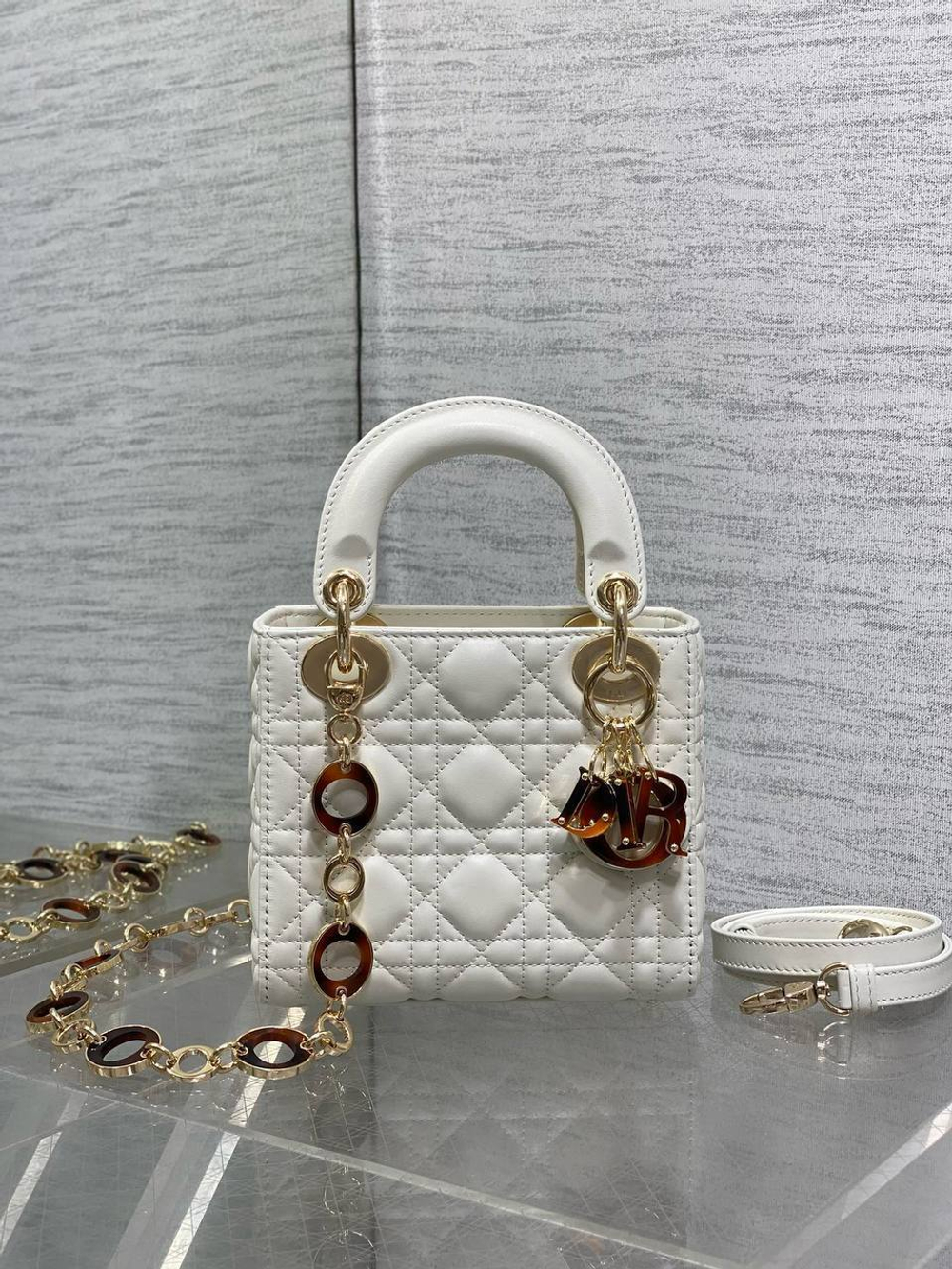 Сумка Christian Dior