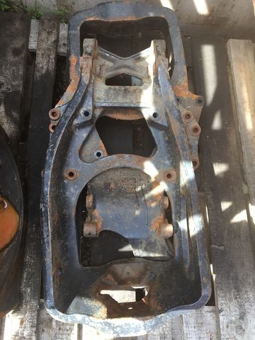 Кронштейн пневмоамортизатора МАН ТГА 81436403213