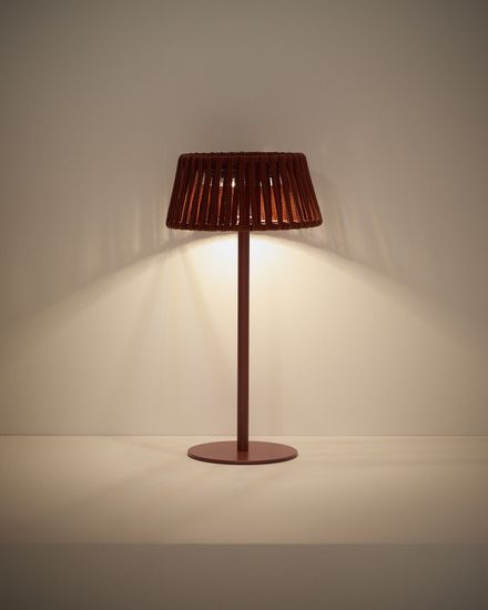 Уличная настольная лампа Aldet на солнечных батареях терракотовая