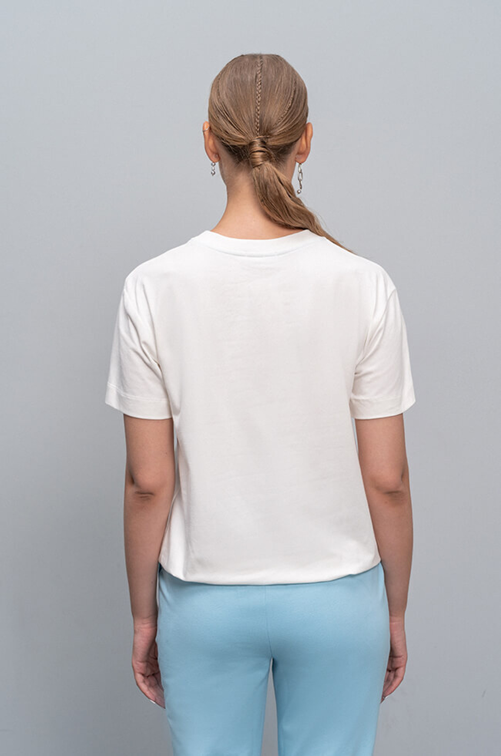 22699 Джемпер женский (молочный)