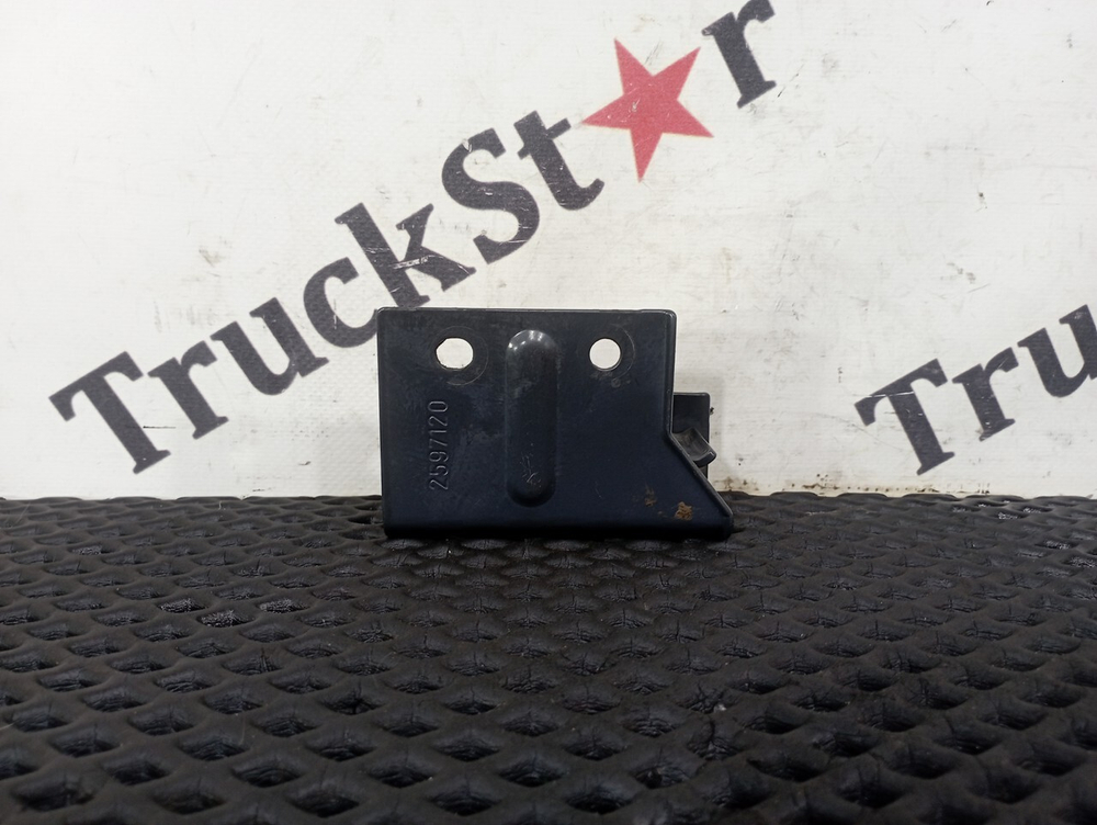 Кронштейн проводки 2020г.