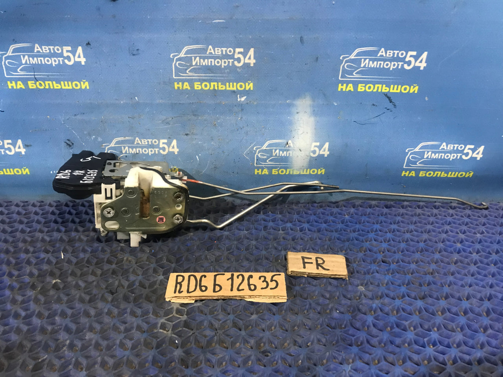 Замок двери передней правой Honda CR-V 2001-2006