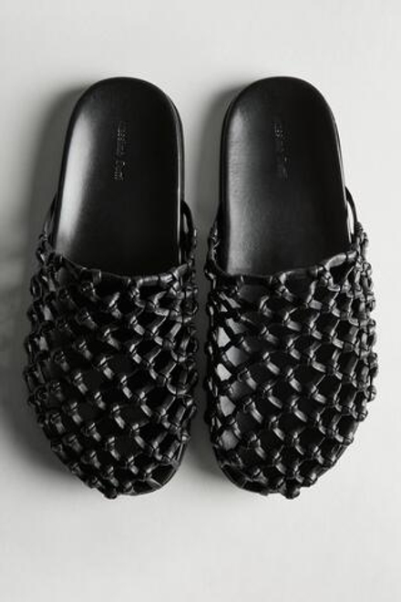 Massimo Dutti Плетеные кожаные сабо, черный