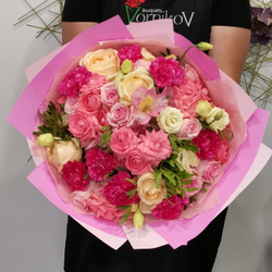 Букет цветов Малиновый рассвет