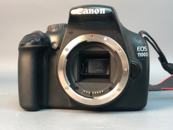 Canon EOS 1100D , 11000 кадров пробега