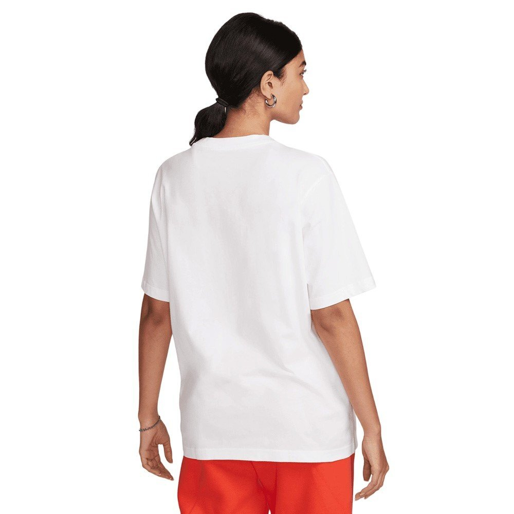 Баскетбольная женская футболка Nike Sportswear Essentials T-shirt White