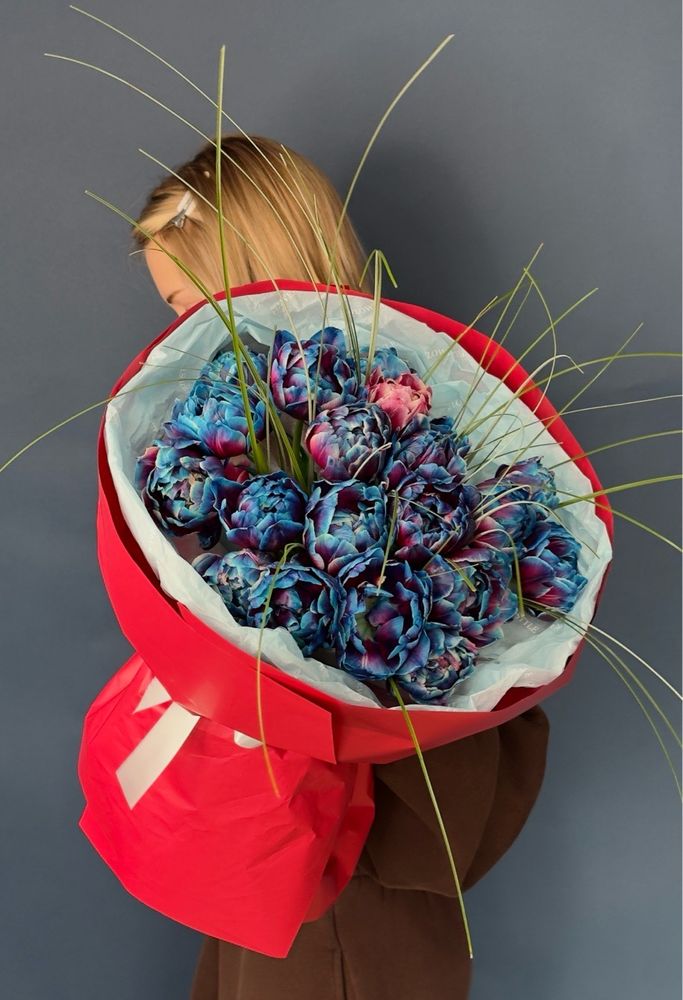 Космические Тюльпаны