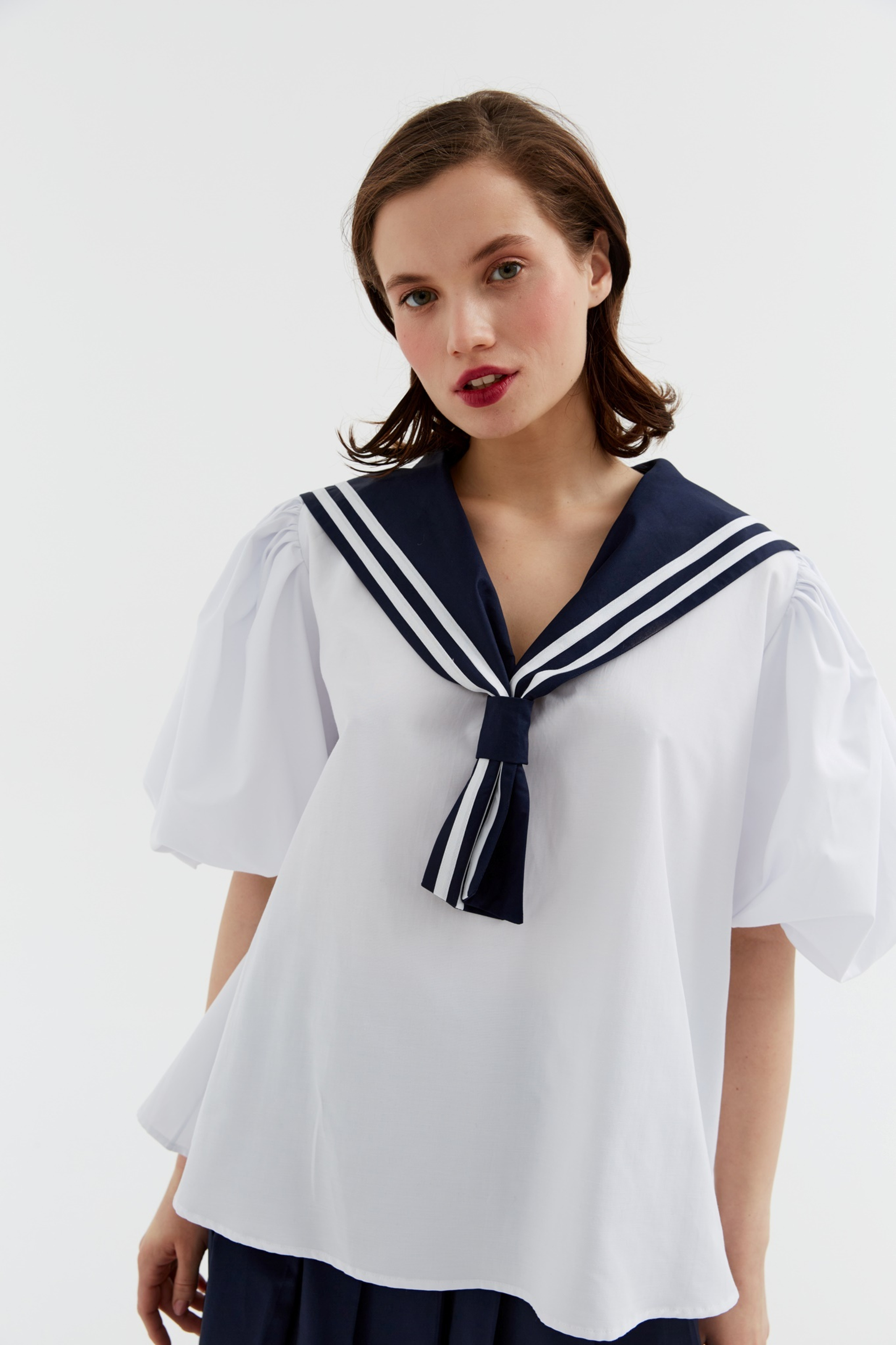 Блуза с воротником