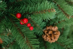 Искусственная елка Новогодняя сказка с шишками и ягодами 150 см., мягкая хвоя, ЕлкиТорг (15150)