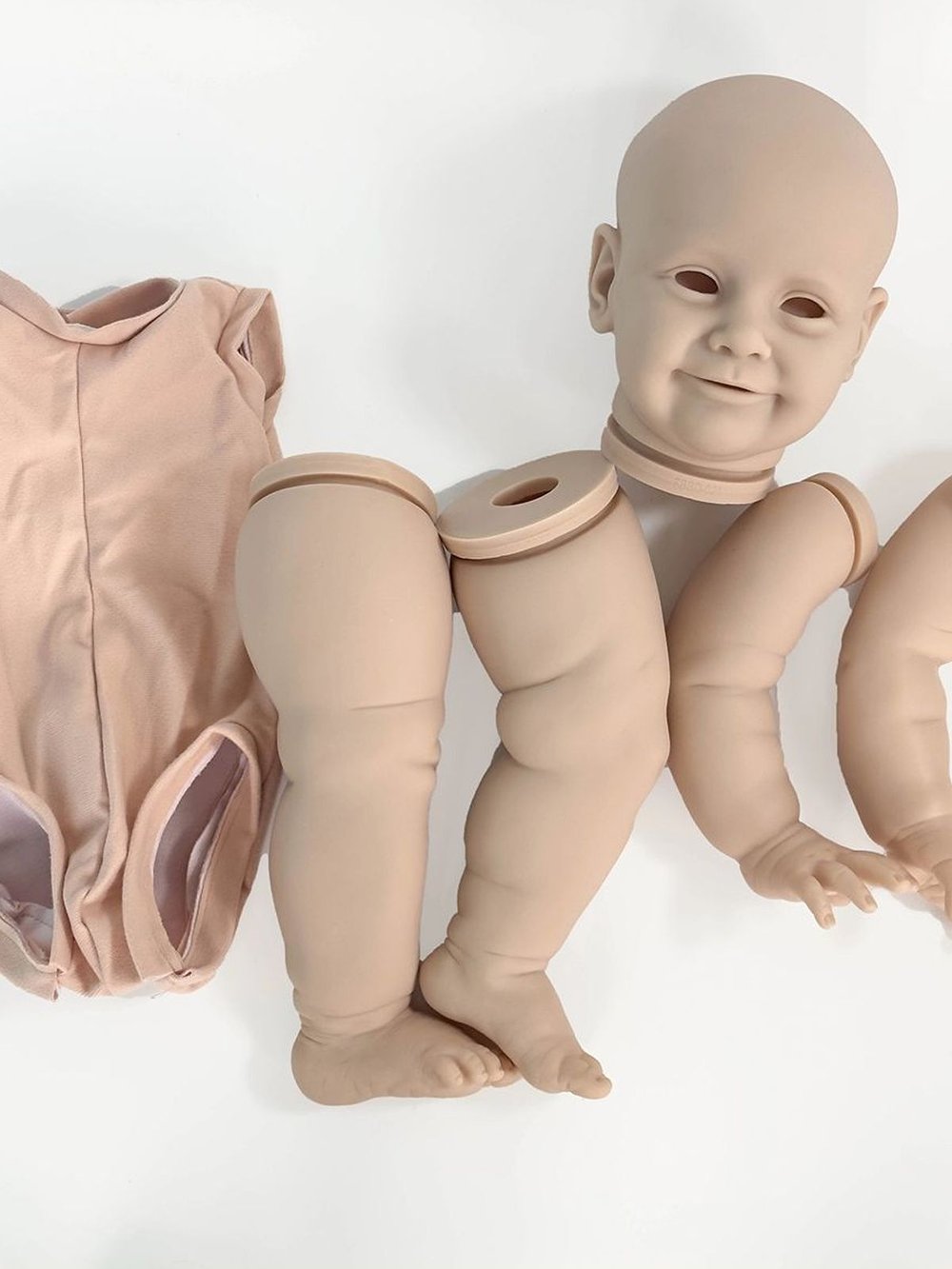 Набор для изготовления силиконовой куклы Реборн 65см (UN462)