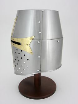 Nautical Шлем крестоносца ''Ведро'' с медной отделкой