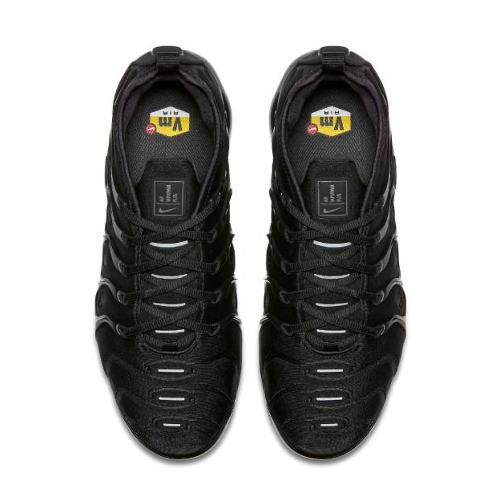 Nike Air VaporMax Plus Triple Black