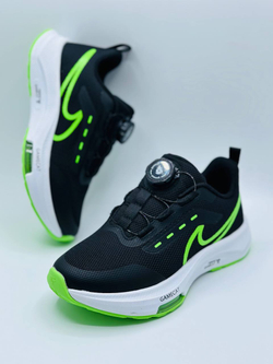 Детские беговые кроссовки Nike Gamecat