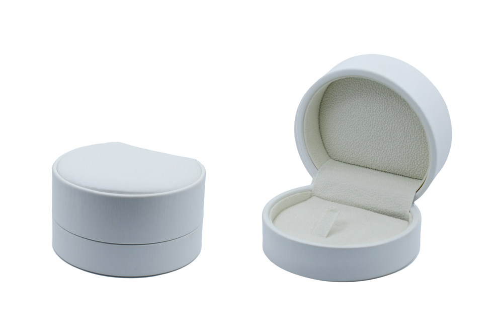 Футляр под кольцо/кольца (белый, к/з)