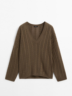 Massimo Dutti Свитер с узором «косы» и V-образным вырезом, тоффи