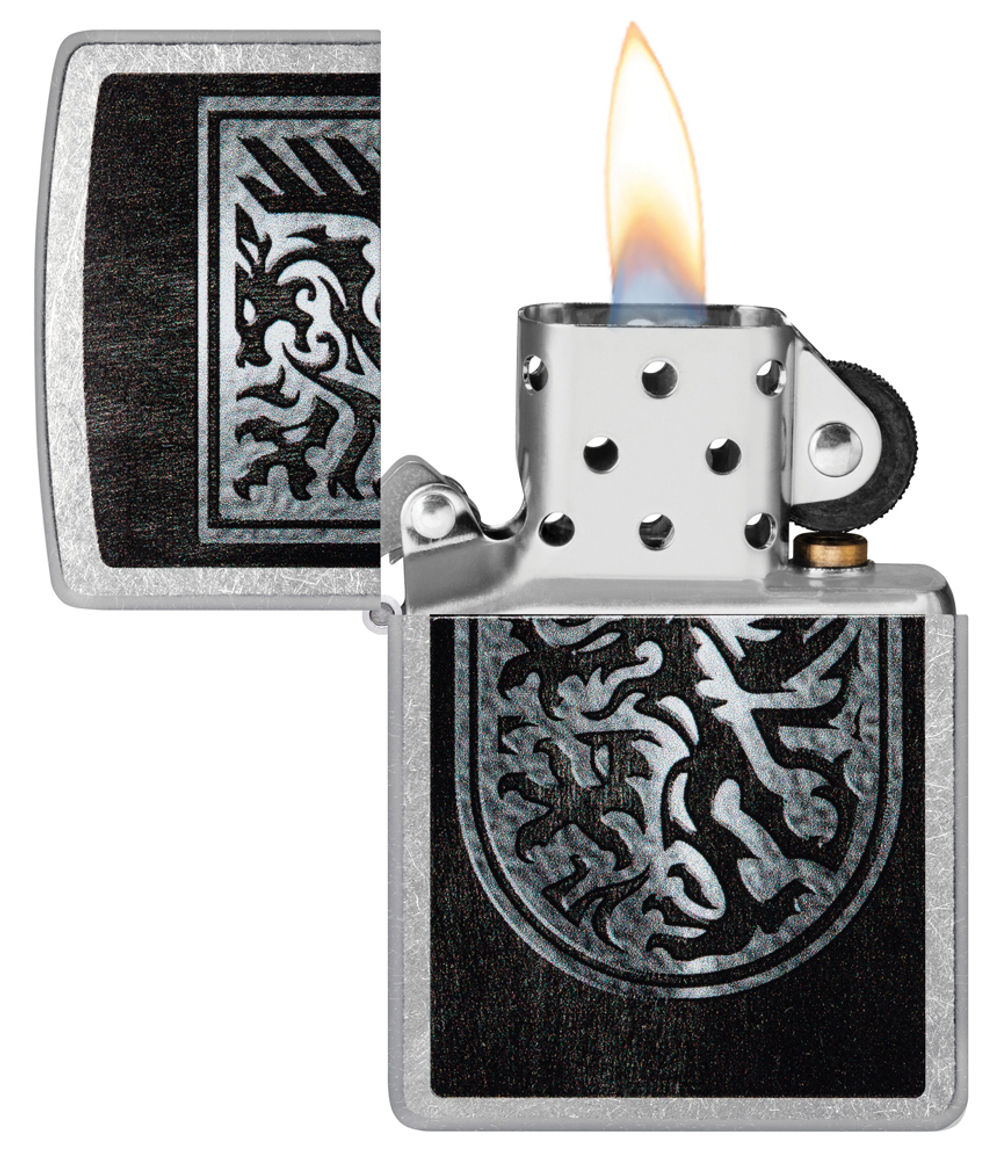 Зажигалка Zippo Dragon Design с покрытием Street Chrome, латунь/сталь, серебристая, 38x13x57 мм
