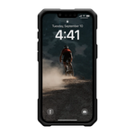 Защитный чехол MagSafe UAG Monarch Pro для iPhone 16e и 17e Композитный гибридный чехол с очень высоким уровнем защиты при падении