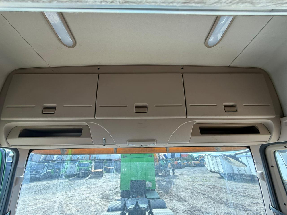 FAW JH6 6x4 Седельный тягач CA4250P25K15T1NE5A80 (Газовый, 12,5 л, 430 л.с., МТ)