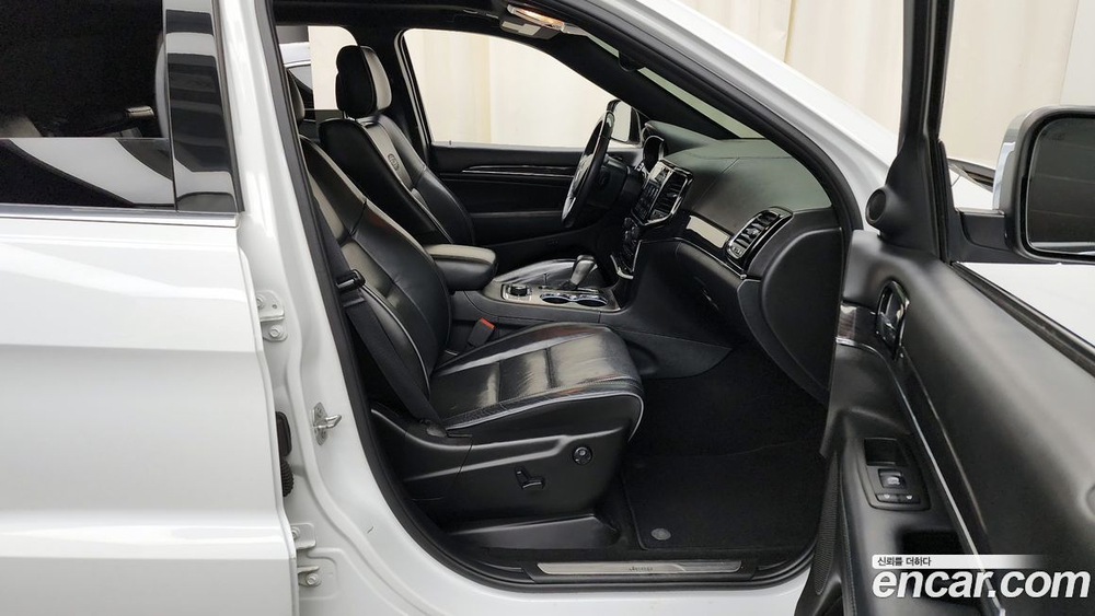 Jeep Grand Cherokee 3.6 Overland (08.2019)