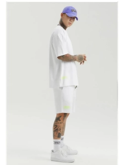 Шорты с резиновым логотипом