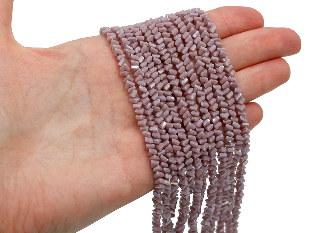 Нить бусин для украшений 4мм (ювелирное стекло)