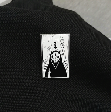 Металлический пин "Череп с рогами"