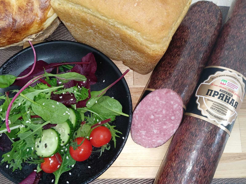 Колбаса полукопченая Пряная (100 гр)