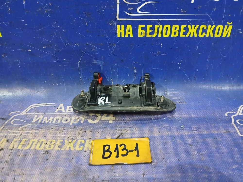 Ручка двери задней левой внешняя NISSAN SUNNY 1990