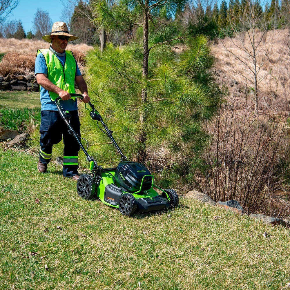 Газонокосилка GREENWORKS 82 V аккумуляторная самоходная   2515907