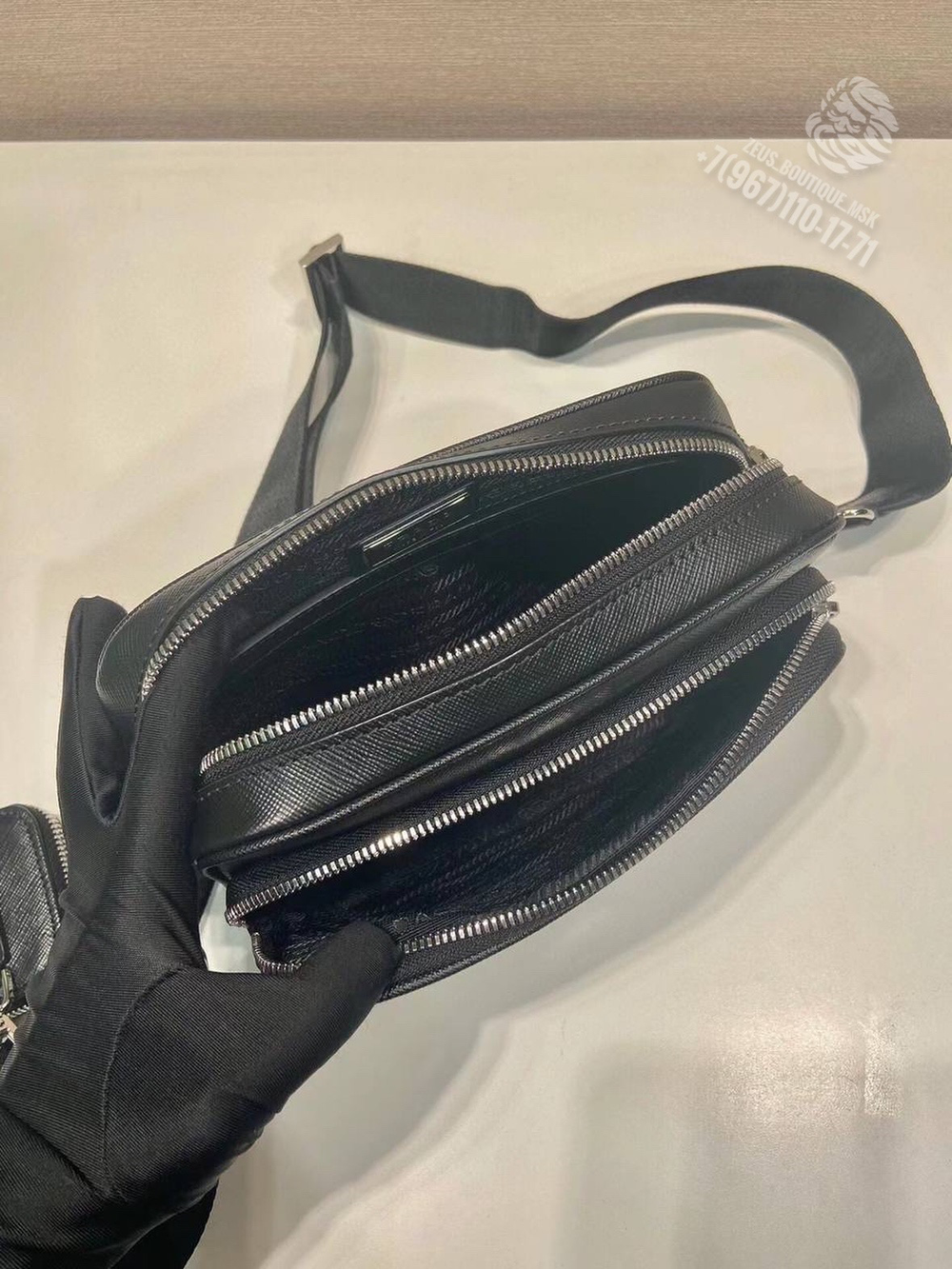 Сумка через плечо Prada