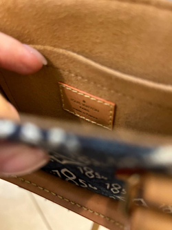 Сумка Louis Vuitton