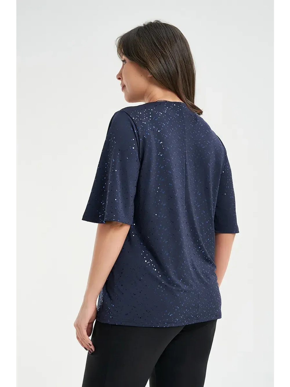 Блузка с пайетками нарядная