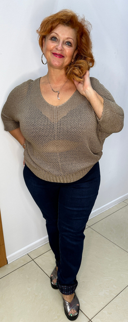 Итальянский блузон-сетка с V-образным вырезом